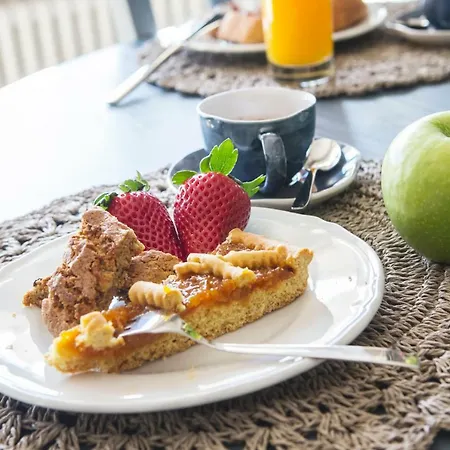 Malakiri Bed & Breakfast 3*