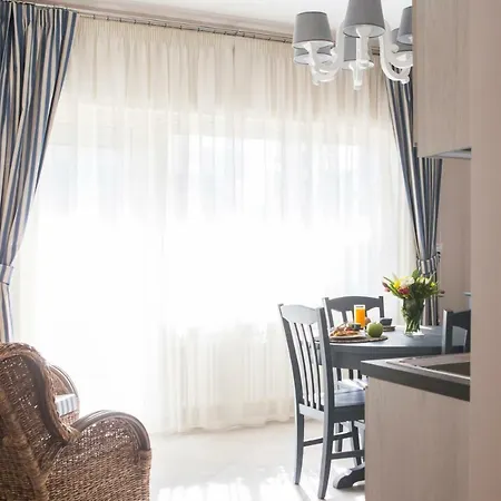 Bed & Breakfast Malakiri 3*